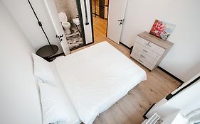 68 Hostel