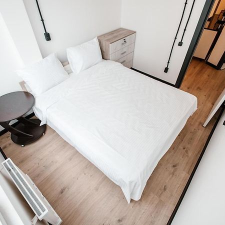 68 Hostel 비슈케크 외부 사진